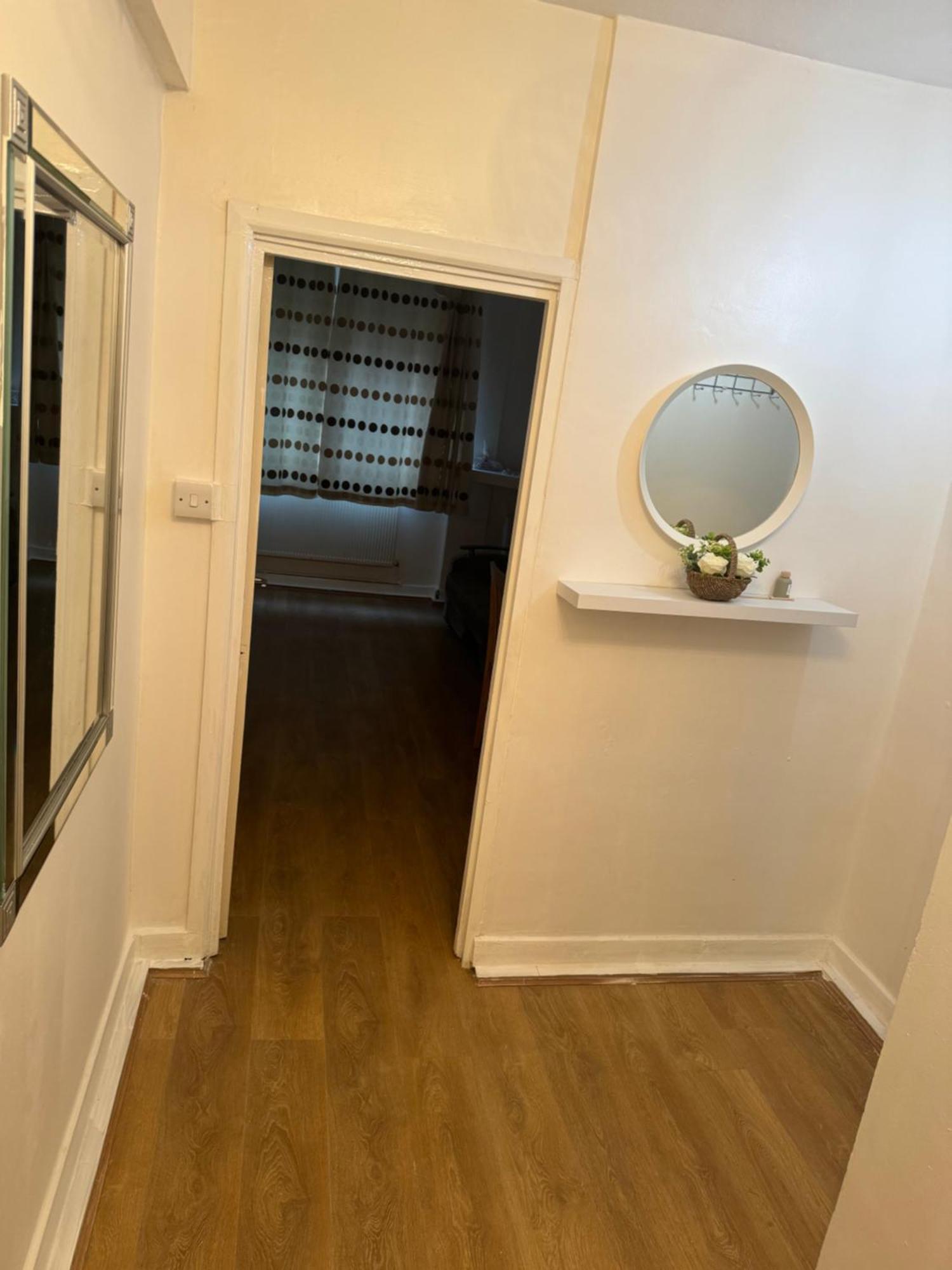 One Bedroom Apartment In Tower Bridge Road ลอนดอน ภายนอก รูปภาพ